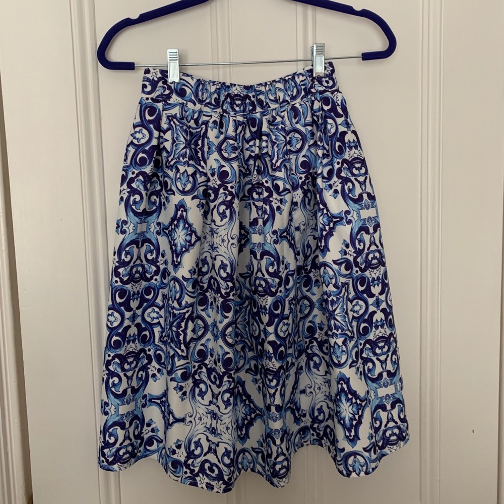 Women’s Midi Blue & White Pouf Skirt